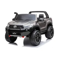 Toyota Hilux 4x4 4WD lisanslı elektrikli oyuncak araba çocuklar için