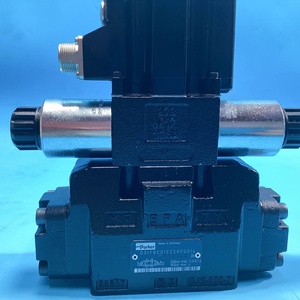 วาล์วควบคุมทิศทางไฮดรอลิกแบบสัดส่วน D31FBE01EC2NF00 Proportional NG10 CETOP 5 พร้อมระบบอิเล็กทรอนิกส์ในตัว OBE - Product Image 2