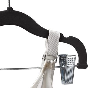 Bebé flocado <span class=keywords><strong>perchas</strong></span> con Clips de metal ropa de bebé <span class=keywords><strong>perchas</strong></span> Ultra delgado antideslizante niños <span class=keywords><strong>perchas</strong></span> - Product Image 6