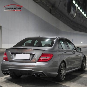 Pièces détachées automobiles Kit de carrosserie Ensemble complet pour <span class=keywords><strong>Mercedes</strong></span> <span class=keywords><strong>Benz</strong></span> W204 C63 <span class=keywords><strong>AMG</strong></span> <span class=keywords><strong>C180</strong></span> C200 C260 C300 2008-2014 Année Matériau PP - Product Image 5