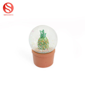 6.5cm LED lampe <span class=keywords><strong>pas</strong></span> cher neige décoration résine <span class=keywords><strong>cactus</strong></span> globes d'eau - Product Image 2
