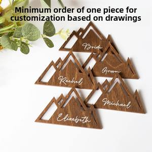 Modèle personnalisé personnalisation carte de siège en bois montagne nom plaque découpée au laser <span class=keywords><strong>pendule</strong></span> - Product Image 2