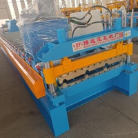 Máquina laminadora de placa metálica Máquina prensadora de tejas para paneles de techo LBR Máquina de fabricación de cartón corrugado 686