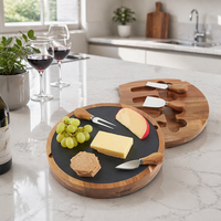 Planche à fromage en bois d'acacia et ensemble de couteaux, style rustique, finition huilée, durable, avec plateau à fromage en ardoise amovible