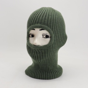 Passamontagna Sportivo in Acrilico Lavorato a Maglia per Uomo, con 1 2 3 Fori, Nero, con Logo Ricamato, Personalizzabile, Vendita all'Ingrosso - Product Image 3