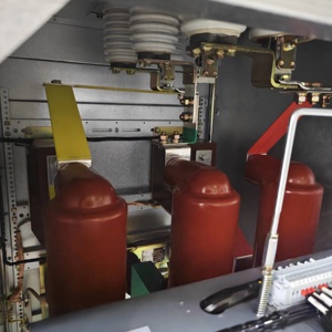 Ligne de fabrication d'armoires <span class=keywords><strong>électrique</strong></span>s métalliques intérieures haute et <span class=keywords><strong>basse</strong></span> <span class=keywords><strong>tension</strong></span>, indice de protection IP40, fréquence 50/60Hz, distribution d'énergie ISO9001 - Product Image 4