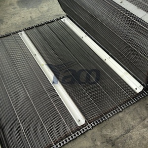 Ceinture modulaire de refroidissement en spirale, pour gâteau, qualité alimentaire, maille modulaire, avec pistes Pop-up - Product Image 1