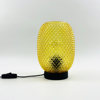 Lampe de table de chevet de salon de haute qualité, design nordique postmoderne, simple et créatif, pour chambre à coucher