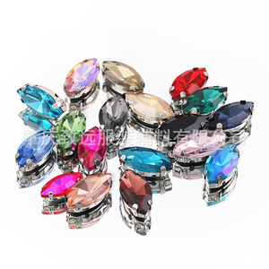 Piedra de cristal con forma de navette de 7x15 mm con cuatro puntas para zapatos, bolsos, accesorios de ropa, joyería DIY. - Product Image 1