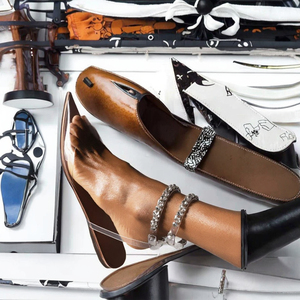 Zapatos de Tacón Bajo Planos y Sencillos de PVC para Mujer, con Punta en Pico, Correa de Tobillo con Pedrería, Ligeros, Talla Grande, de Verano, de PU Sólido - Product Image 3