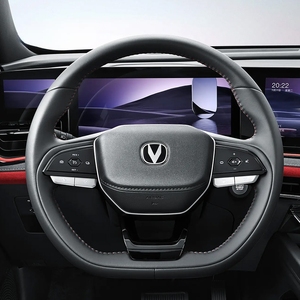 SUV Changan X5 PLUS 2025 durable, véhicule à essence <span class=keywords><strong>automatique</strong></span> 1.5T 7DCT, voiture SUV Changan pour la route urbaine - Product Image 4