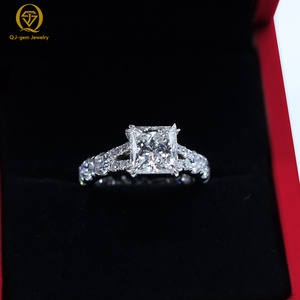 Anillo de Oro Blanco de 18K de la Serie de Diamantes Completos de Lujo, Corte Princesa Cuadrado, Diamante Cultivado en Laboratorio de Alta Claridad con Certificado IGI para Regalo - Product Image 1