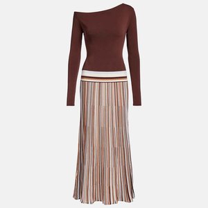 <span class=keywords><strong>Robe</strong></span> à manches longues à épaules dénudées de haute qualité <span class=keywords><strong>Robe</strong></span> de soirée élégante <span class=keywords><strong>Robe</strong></span> longue plissée à rayures - Product Image 5