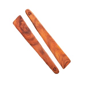 Espátula triangular de madera, utensilio de cocina moderno y minimalista para acampar al aire libre, madera maciza, espátula plana para comida de bebé que se puede colgar - Product Image 1