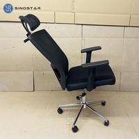 Chaise de bureau ergonomique contemporaine avec dossier et appui-tête en maille respirante réglables pour une utilisation en atelier, soutien personnalisé et confortable
