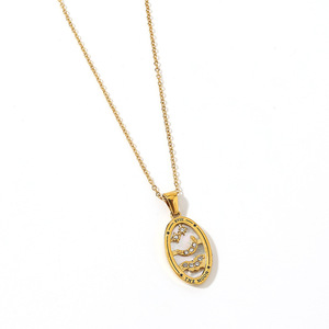 Stilvolle Tarotkarten-Anhänger-Halskette aus 316L Edelstahl, 18K Vergoldet, Wasserfest, Eleganter Modeschmuck - Product Image 6