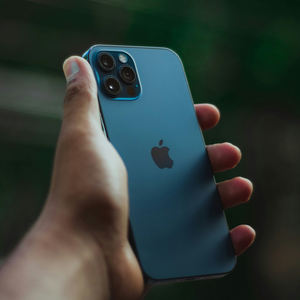 Venta al por mayor para <span class=keywords><strong>Iphone</strong></span> <span class=keywords><strong>13</strong></span> <span class=keywords><strong>13</strong></span> <span class=keywords><strong>Pro</strong></span> <span class=keywords><strong>Max</strong></span> A15 Teléfono móvil <span class=keywords><strong>desbloqueado</strong></span> Teléfono usado <span class=keywords><strong>Precio</strong></span> más barato en stock 128GB 256GB 512GB - Product Image 5