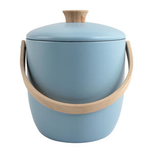 Cubo de Hielo de Acero Inoxidable con Asa de Madera - Product Image 4