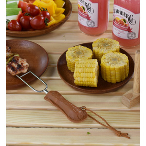 Funda para mango de tenedor de barbacoa para camping, mango de cuero resistente al calor y aislante, protector de mango de brocheta de barbacoa personalizado. - Product Image 4