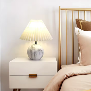 Recién llegado, luces de escritorio decorativas, dormitorio moderno, escritorio de hotel, mesita de noche, lámpara de mesa de cerámica Led moderna - Product Image 3
