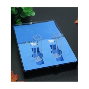 คิวเวตต์ควอตซ์แบบโปร่งใส 4 ด้าน สำหรับห้องปฏิบัติการ ป้องกันรังสียูวี ความยาวเส้นทาง 10 มม. - Product Image 6