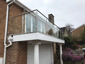 Ringhiere Moderne per <span class=keywords><strong>Balconi</strong></span> e Scale Esterni in Vetro <span class=keywords><strong>con</strong></span> Balaustra in Acciaio Inox 304/316 Finitura Satinata/Specchio, Garanzia di 5 Anni - Product Image 2