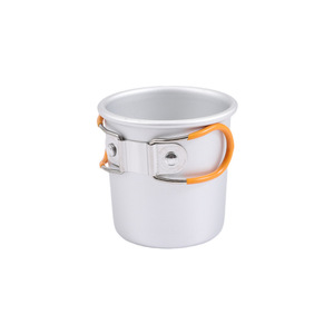 Tasse pliante d'extérieur en alliage d'aluminium avec poignée orange, légère et portable, pour thé, café, eau, pour le camping, les pique-niques et les voyages - Product Image 1