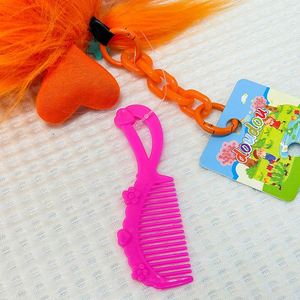 Llavero de peluche de monstruo al por mayor, llavero de dibujos animados personalizado con pompón, colgante esponjoso para coche - Product Image 5