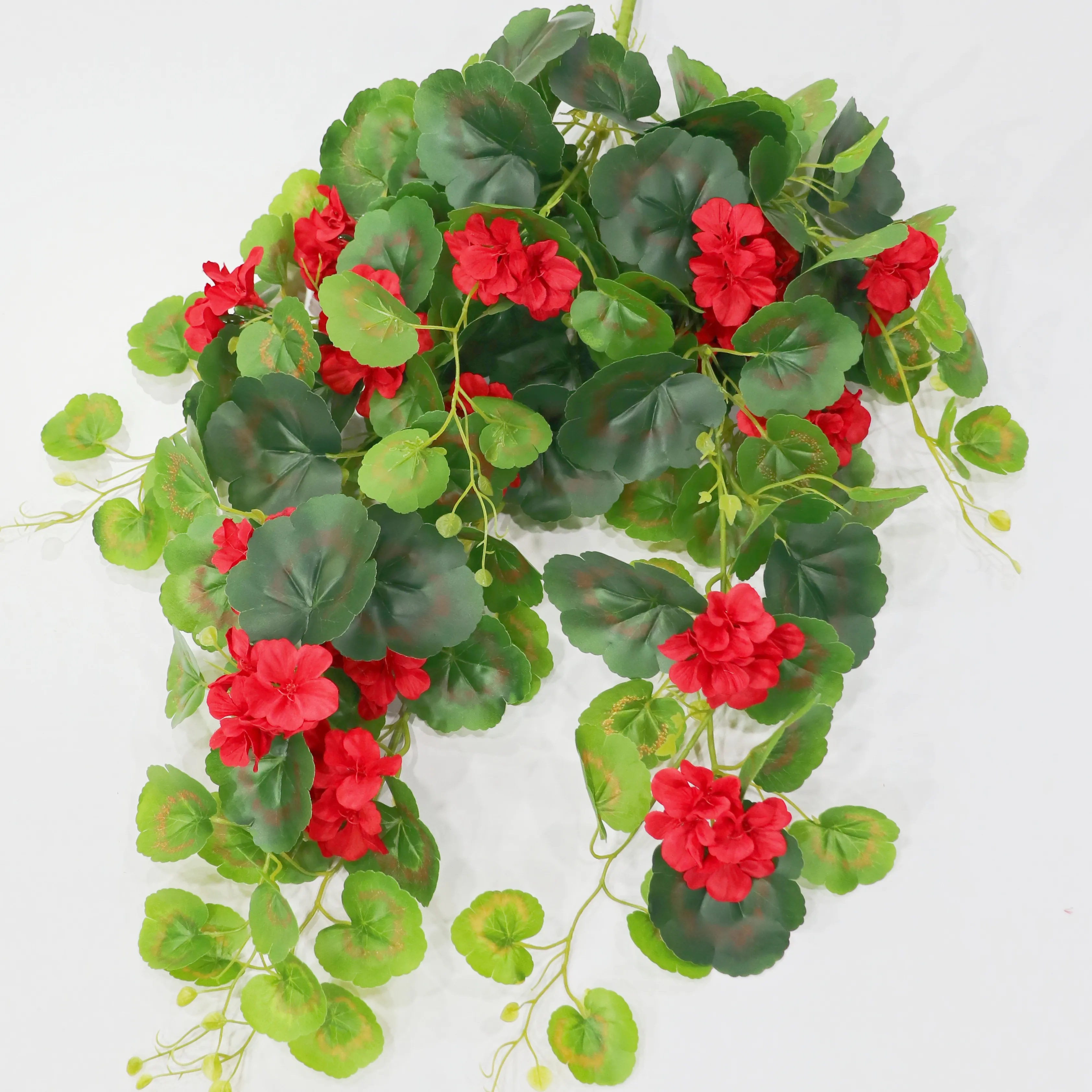 Ghirlande e ghirlande di natale artificiali all'ingrosso ghirlanda di fiori decorazione di Rose di nozze pianta artificiale appesa