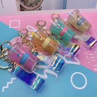 Nouveauté fille cadeau acrylique, liquide porte-clés chat couvercle lait thé tasse porte-clés Boba porte-clés/