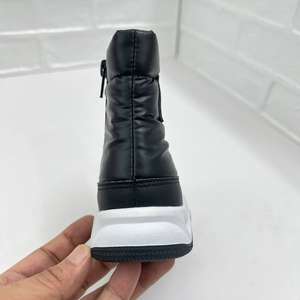 Venta directa de fábrica, botas casuales de diseñador personalizables para niños y niñas, zapatos casuales de estilo de invierno para niños - Product Image 2