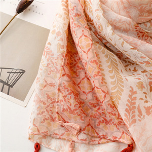 Women Bohemian Floral Patchwork Tassel Viscose Shawl Scarf 180*85cm Lady Print Soft Wrap Neck <strong>Snood</strong> Bufanda Muslim <strong>Hijab</strong> - Product Image 6