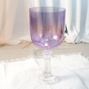 Cuenco para cantar de cristal de cuarzo con luz cósmica púrpura ZHQH, <span class=keywords><strong>Grial</strong></span> para cantar de cristal de cuarzo 99.99% para terapia de sonido <span class=keywords><strong>sagrado</strong></span> - Product Image 2