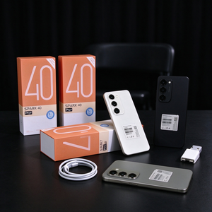 สมาร์ทโฟน Spapk 40 Pro+ รุ่น Global Edition 5G, หน้าจอ HD, ชาร์จเร็ว 65W, ระบบจดจำใบหน้า, สมาร์ทโฟนเพื่อการเรียนรู้ - Product Image 1