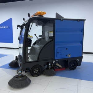 Spazzatrice Elettrica Compatta e Potente con Certificazione CE EPA per Parcheggi e Corridoi Commerciali - Product Image 3