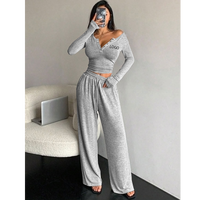 Automne 2026 Prêt-à-porter à manches courtes coupe ajustée Sexy col en v à manches longues pantalon large à la mode décontracté femmes pyjamas ensemble