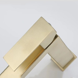 Sang Trọng Trung Quốc Chiết Giang Giá Rẻ Nước Nóng Và Lạnh Thép Không Gỉ 304 Ngắn Cơ Thể Duy Nhất Xử Lý Lạnh Lưu Vực Vòi Nước - Product Image 5