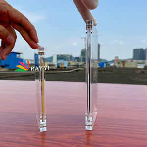 RAY YI Trousse de présentation transparente personnalisée à manches Brave Little Tailor pour Lorcana Étui portable en acrylique poli - Product Image 6