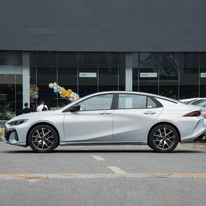 Vente flash, voiture à essence GAC EMPOW Trumpchi Ying Bao de haute qualité, berline sportive 1.5T Turbo, voiture préférée des jeunes, voiture performante - Product Image 5