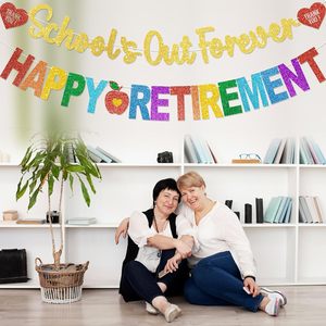 Striscione 'La Scuola è Finita per Sempre' - Decorazioni per Pensionamento Insegnanti, Accessori per Festa di Addio con Glitter - Product Image 3