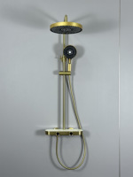 Robinetterie de douche de luxe en or brossé avec étagère de rangement, ensemble de douche 3 fonctions avec corps en laiton pour projets hôteliers et salles de bain