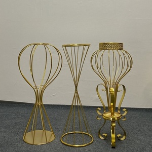 Vente en gros <span class=keywords><strong>de</strong></span> porte-fleurs en métal doré, <span class=keywords><strong>centre</strong></span> <span class=keywords><strong>de</strong></span> <span class=keywords><strong>table</strong></span> élégant pour événements, style moderne chinois <span class=keywords><strong>vintage</strong></span>, nouveauté - Product Image 2