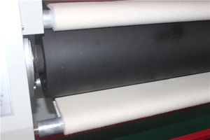 Máquina de calendario de alta calidad de 1,6 m y 1,8 m con rollo de tambor de 220mm para rodar prensa de máquina de calendario de transferencia de calor - Product Image 6