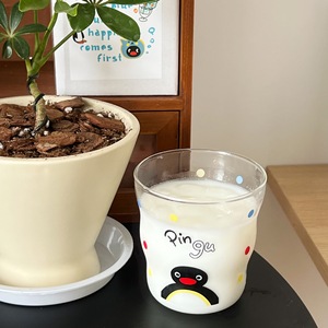 Gobelet en verre Pingu Penguin 300ml, design rétro mignon pour enfants et adultes - Product Image 4