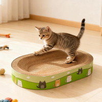 Griffoir interactif en carton ondulé pour chat avec herbe à chat – Vente en gros
