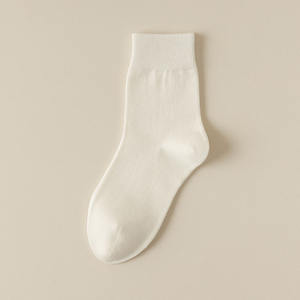 Déodorant en fibre de bambou Chaussettes mi-tube printemps et automne pour femmes - Product Image 3