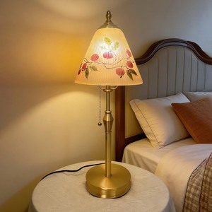 Lámpara de Mesa Estilo Vintage, Cobre Puro, Vidrio Pintado a Mano, E27 LED, Cuidado de la Vista, para Sala de Estar, Dormitorio, Estudio - Product Image 3