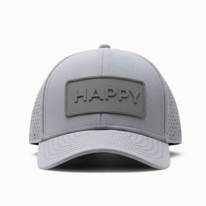 Casquette de golf OEM personnalisée en maille perforée avec logo, 5 panneaux, visière légèrement incurvée, snapback, patch en caoutchouc imperméable - Product Image 2