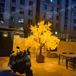 Lumières d'arbre de cerisier LED blanc chaud IP65 pour espaces commerciaux et décorations d'événements - Product Image 5