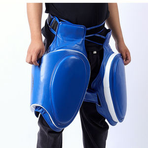 Équipement de protection premium en cuir pour le Muay Thai : protège-jambes et chauffe-jambes d'entraînement - Product Image 5